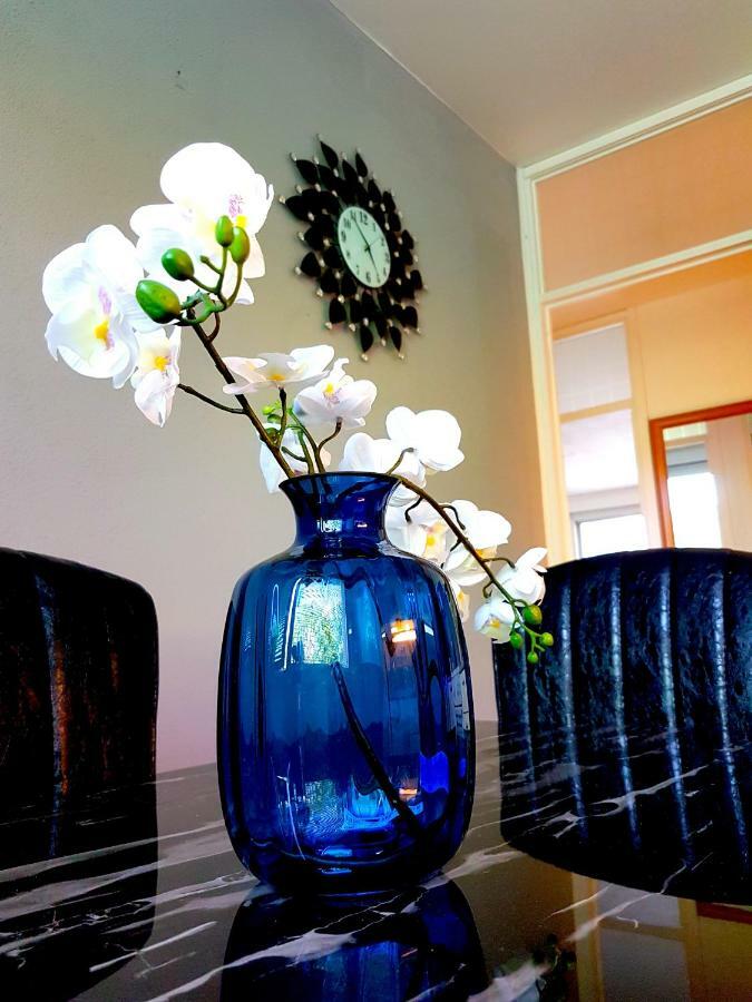 Tulppaani Hotel Vantaa Eksteriør billede